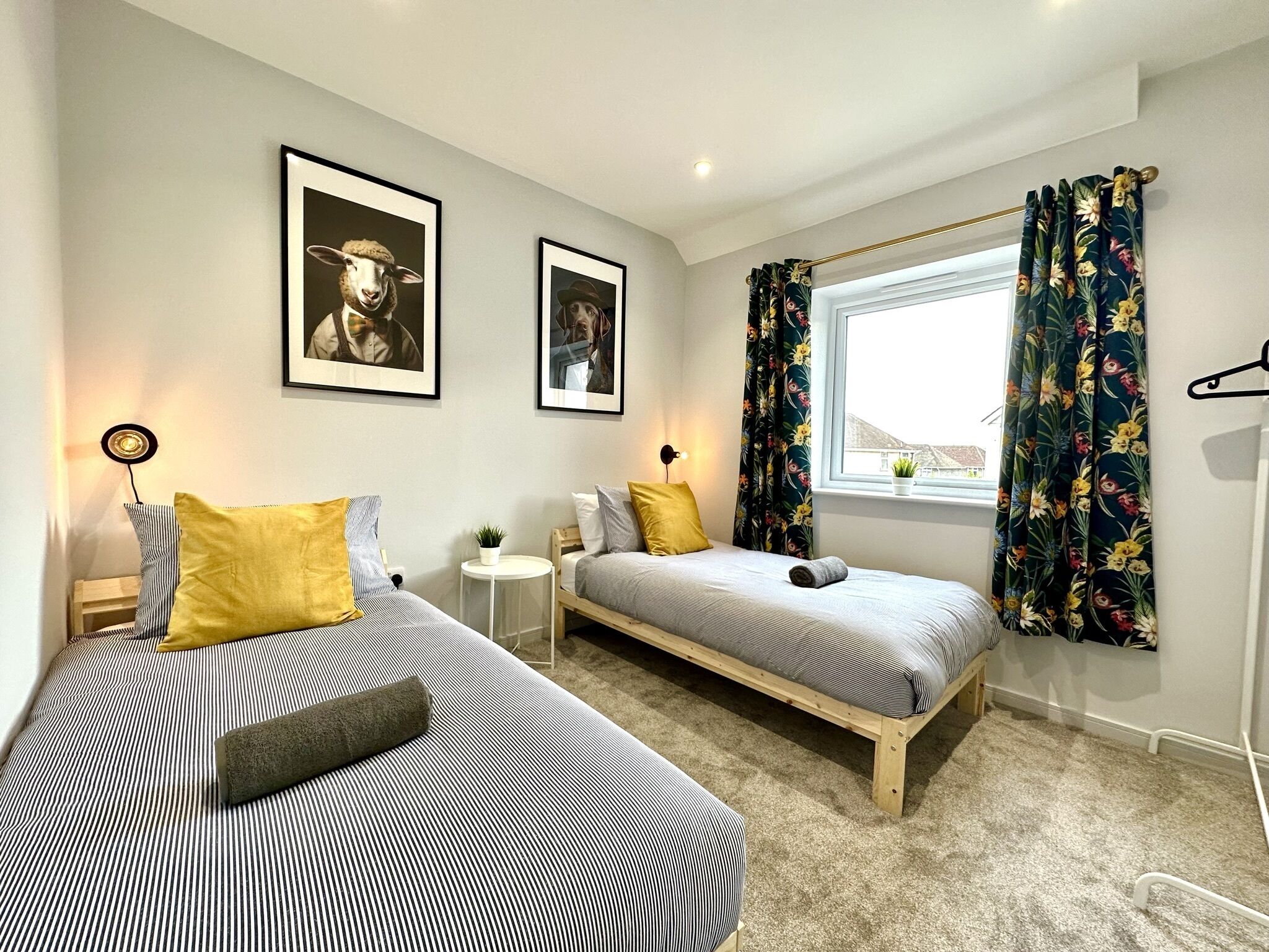 3 bedrooms, iron/ironing board, Internet, bed sheets