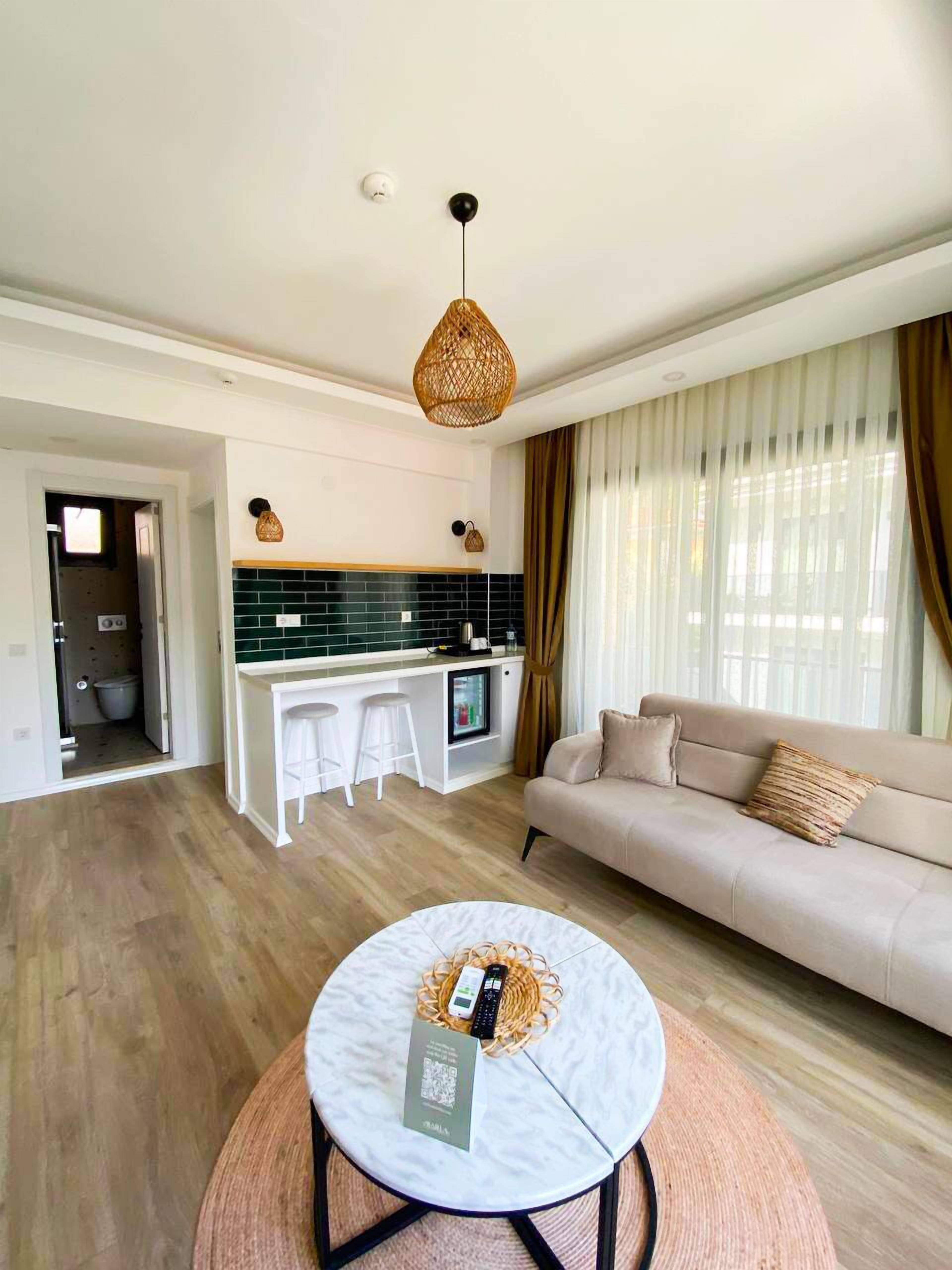 Photo - Marla Suite Hotel