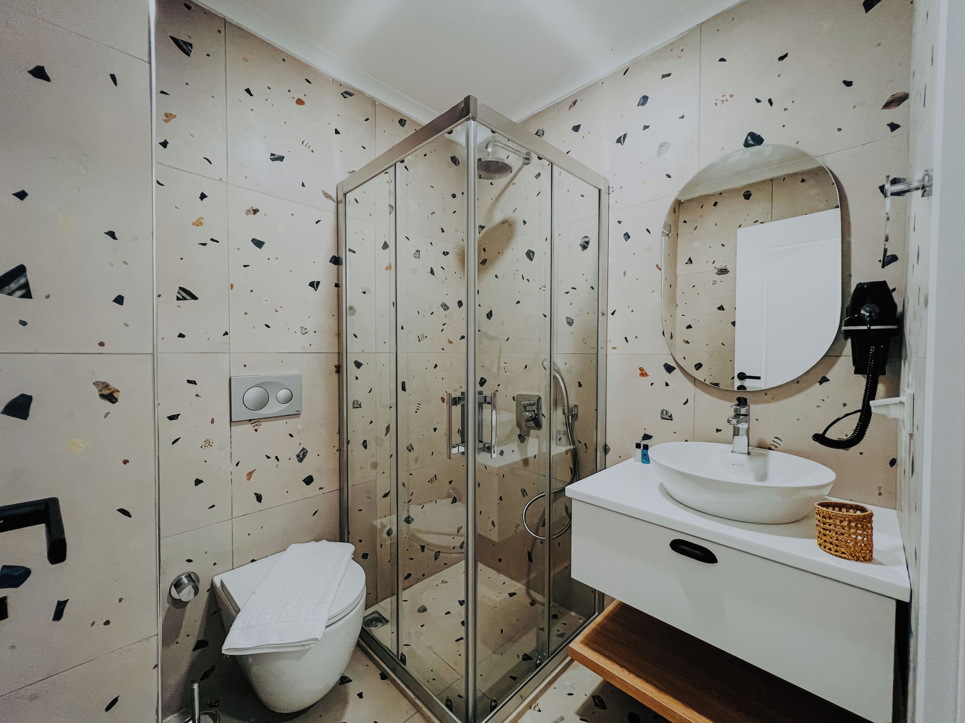 Photo - Marla Suite Hotel
