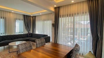Exclusive-Villa