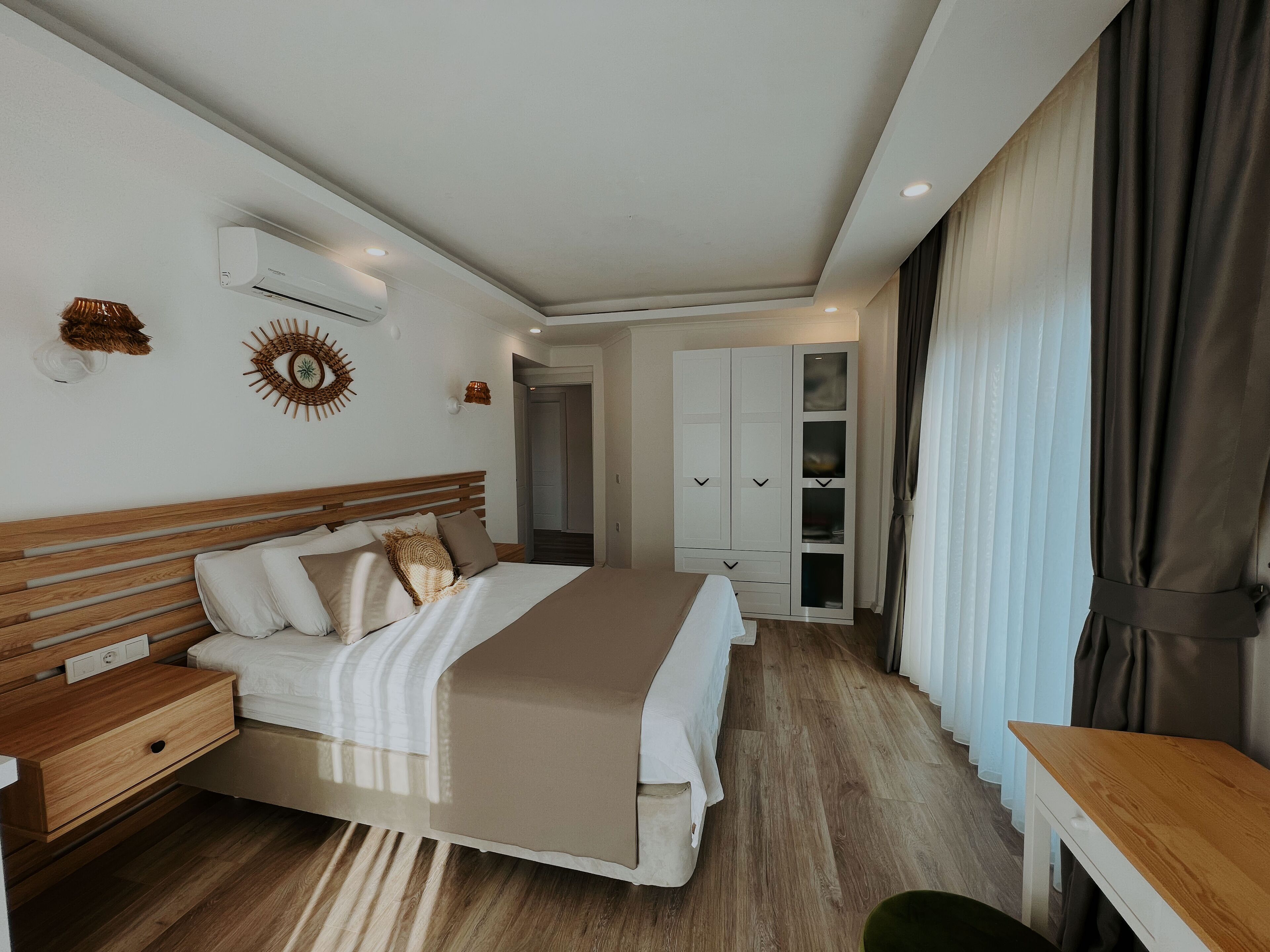 Photo - Marla Suite Hotel