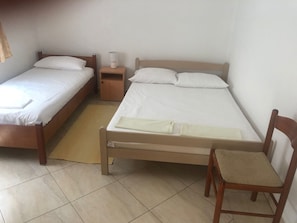 Comfort House | 2 bedrooms, premium bedding, free minibar, individually decorated - Independent House close to Grate Beach (Ulcinj)