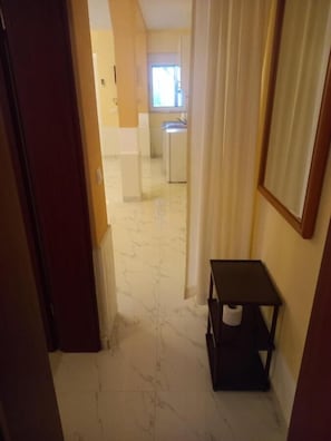 Comfort House | 2 bedrooms, premium bedding, free minibar, individually decorated - Independent House close to Grate Beach (Ulcinj)