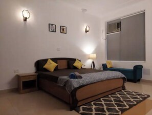 2 chambres, bureau, fer et planche à repasser, Wi-Fi gratuit