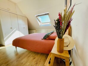 1 chambre, fer et planche à repasser, Wi-Fi