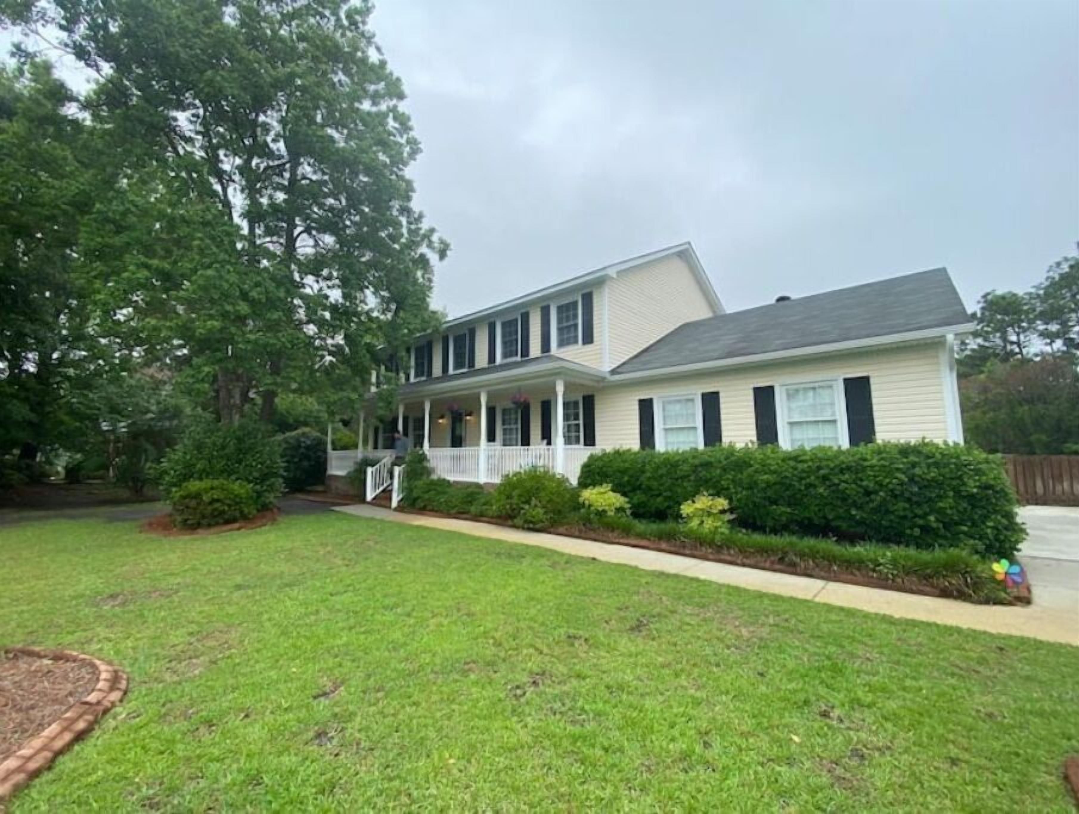 CA Style Sanctuary 4BR3BA house with Heated Saltwater Pool and Hot Tub