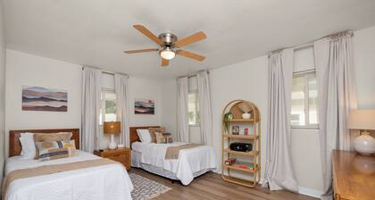 Charming Home Close to Downtown, Fully Renovated