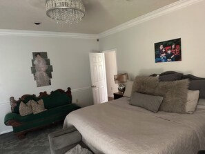4 chambres, fer et planche à repasser, accès au Wi-Fi (inclus)