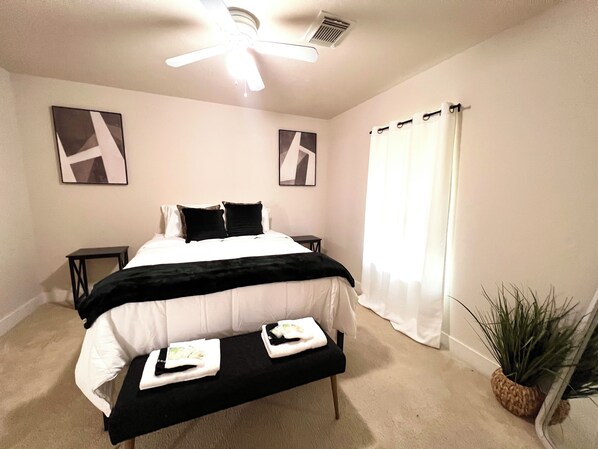 3 bedrooms, iron/ironing board, WiFi