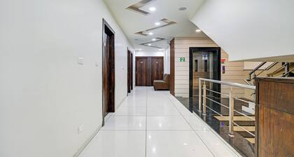 Treebo Trend Quince Elite