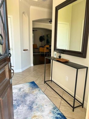 Interior - Tomball Cypress Fall No cleaning Fee (Tomball)