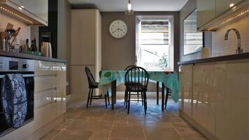 Apartment | Private kitchen | Fridge, microwave, oven, stovetop