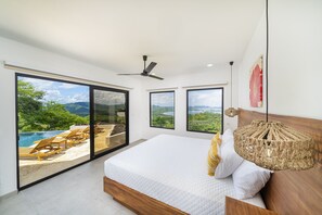5 bedrooms, in-room safe, iron/ironing board, free WiFi - Serene Villa: Ocean View Pool, Rooftop Deck, 5 BR - Villa Vista Pacifico (Potrero)