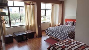 Family Room | 1 bedroom, free WiFi