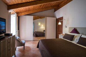 Apartment, Smoking | 3 bedrooms, desk - Appartamento Terrazza Tasso (Sorrento)