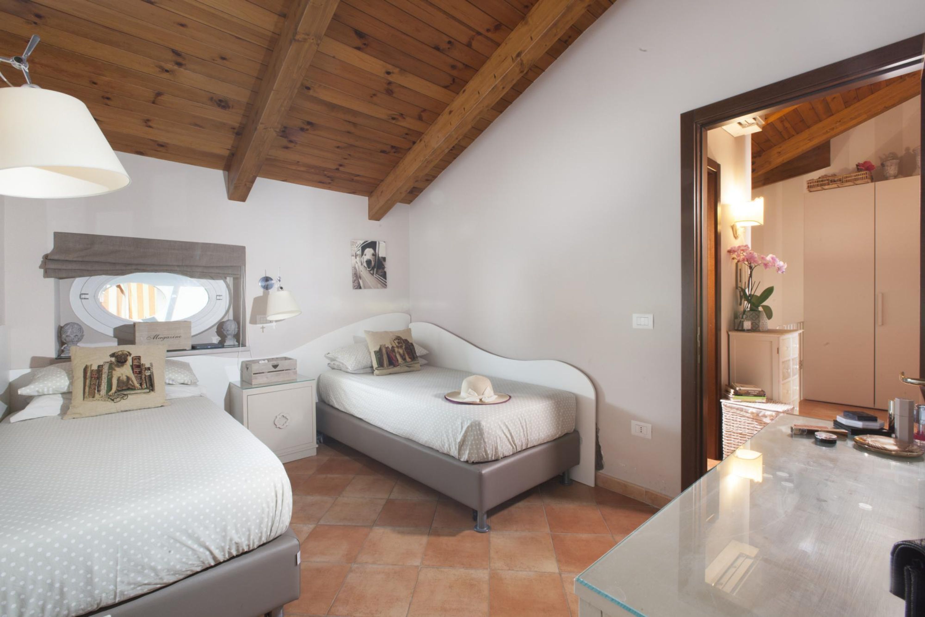 Kamar