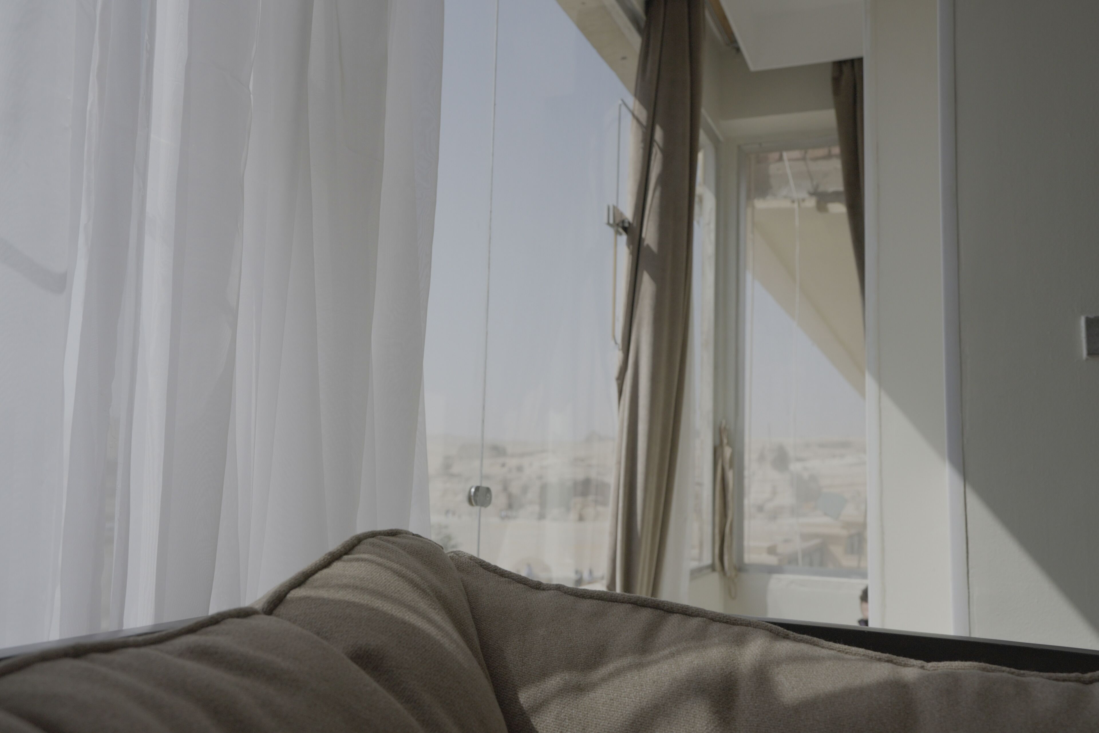 Ropa de cama de alta calidad, minibar, wifi gratis y ropa de cama 