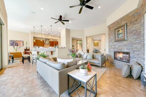 TV, fireplace - Stunning Villa|Luxury community|Amenities (La Quinta)