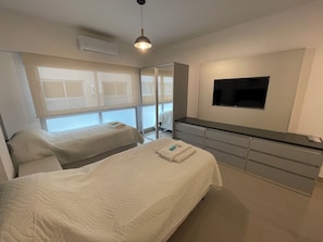 Apartment, 1 Bedroom, Accessible, Smoking - Modern Studio in San Telmo - Paseo de la Cisterna -411 (Buenos Aires)