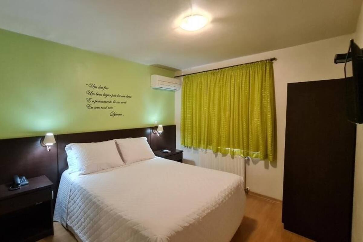 Superior Room | 1 bedroom, bed sheets