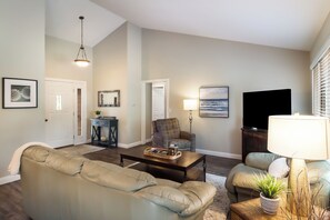 Smart TV, table football