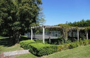 Sport court