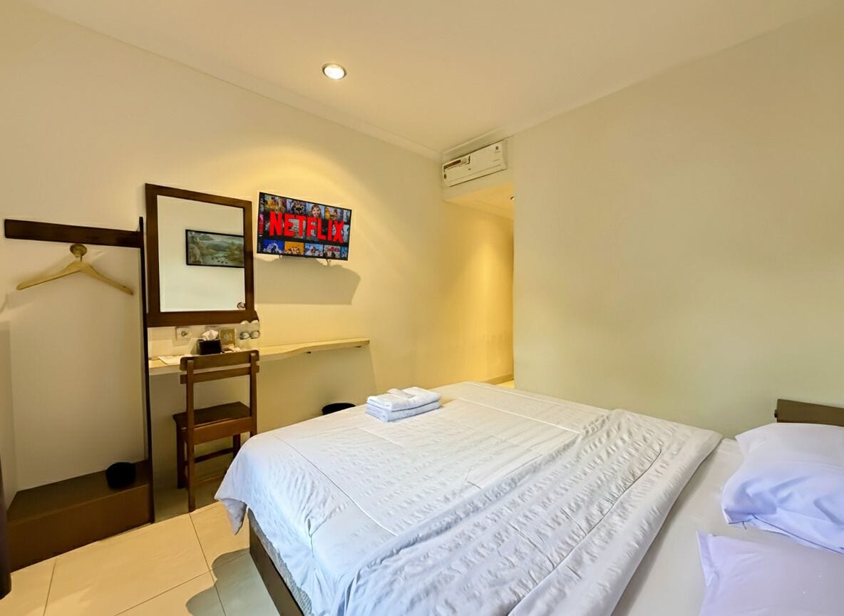 Bureau, Wi-Fi gratuit, draps fournis