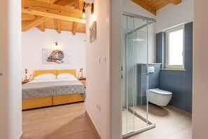 3 quartos, Wi-Fi de cortesia, roupa de cama
