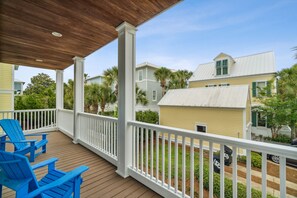 Ferienhaus | Balkon