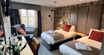 The New Hobbit Hotel Rooms