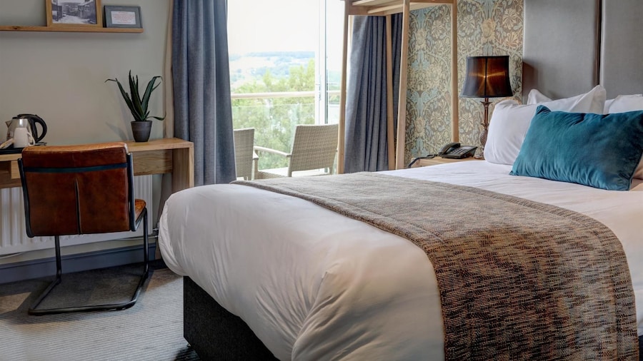 The New Hobbit Hotel Rooms