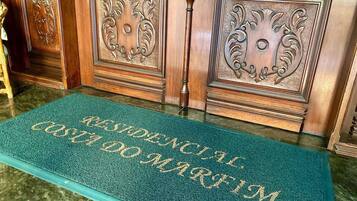 Detall de l'interior