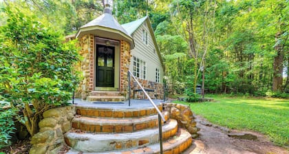 Salisbury Cottage ~ 7 Mi to High Rock Lake!