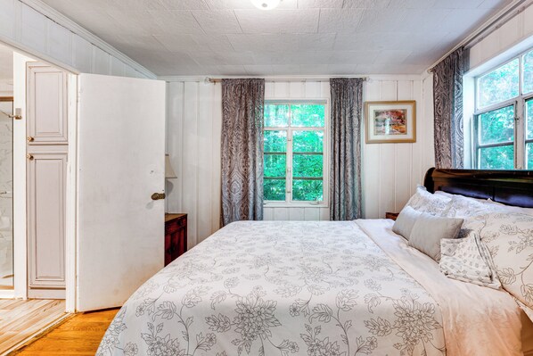 4 chambres, bureau, Wi-Fi, draps fournis