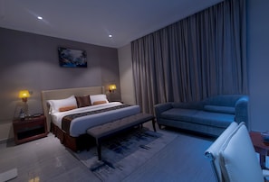 In-room safe, individually furnished, laptop workspace, blackout drapes