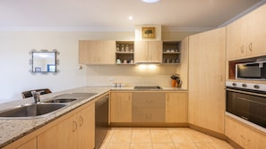 Microwave, oven, stovetop, dishwasher