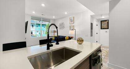 Cozy Brookland Retreat | Balcony | Scenic Views!