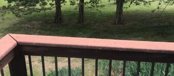 Emporia Lakehouse - gravel bike, disc golf, ah-quiet
