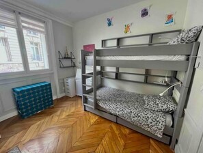 2 chambres, bureau, Wi-Fi gratuit