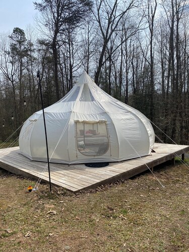 A place for peace… relaxing stay on a holistic farm in Western NC