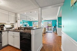 Private kitchen - 3309 Ocean View 3rd Floor NW (St. Augustine)