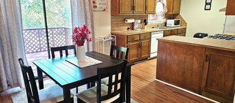 Unit (A) Northeast near Ft. Moore & Uptown Columbus, Georgia