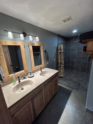 Shower, towels, soap, shampoo
