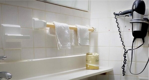 Free toiletries, towels, soap, shampoo