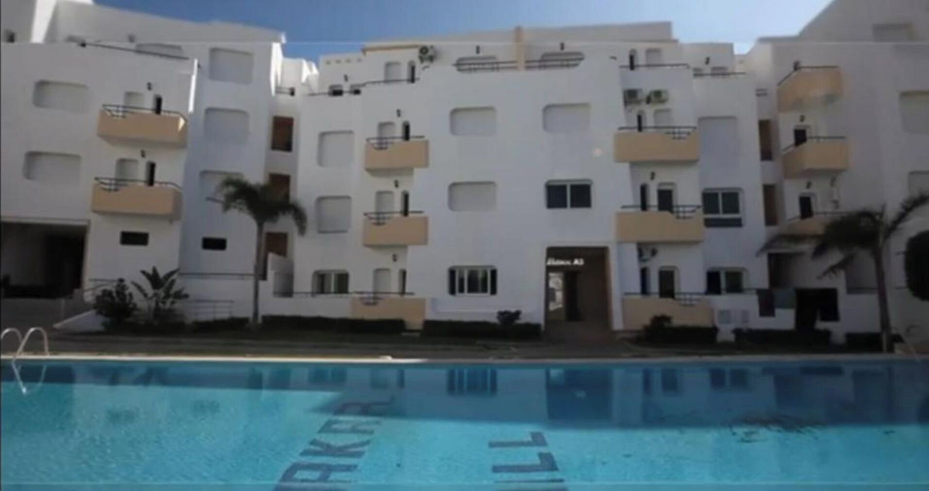 Piscine extérieure