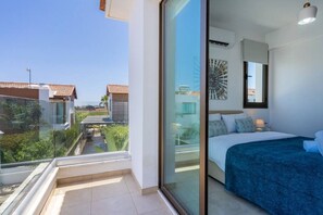 3 عدّة غرف نوم ومكتب ومكواة/لوح كي وواي فاي