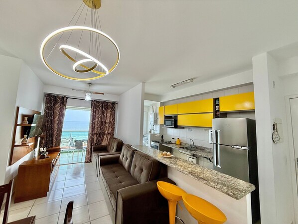 Panoramic Apartment | Interior - Edifício Baalbek (Mongaguá)