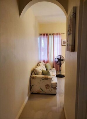 Interior - Milk and Honey unit F (Tower Isle)