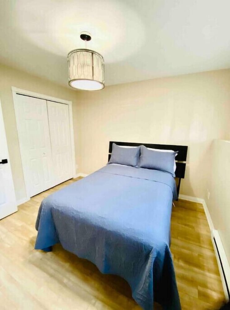 Beautiful 3 Bedroom House by Hill Moncton Vrbo