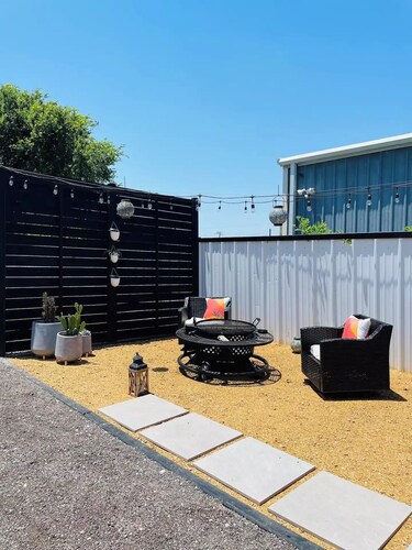 Tiny home in Watauga. “Casita”  Beautiful Cottage!